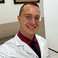Dr. Rodrigo Schroll Astolfi Dr. Rodrigo Schroll Astolfi