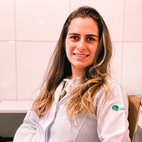 Dra. Kariza Franco Silveira