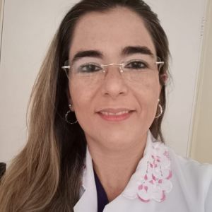 Dra. Ana Carolina Bezerra Martins 